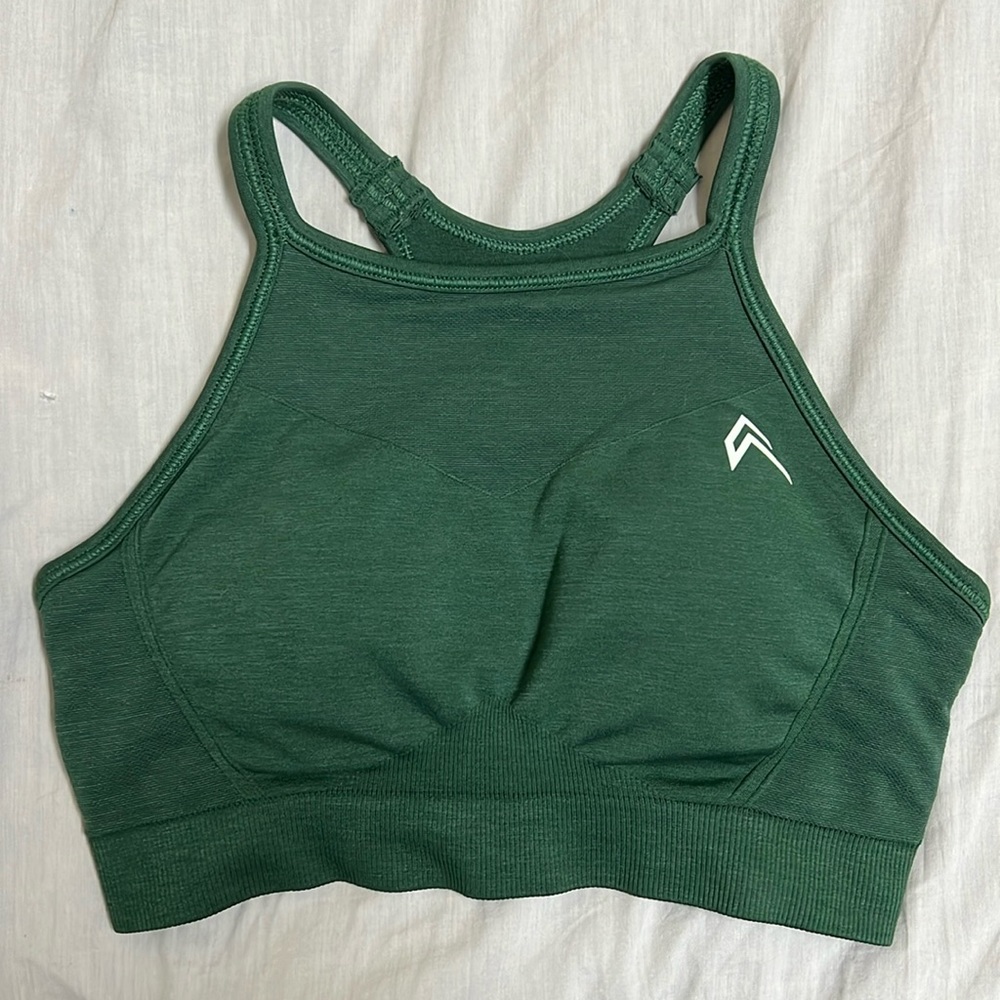 Evergreen effortless sports bra